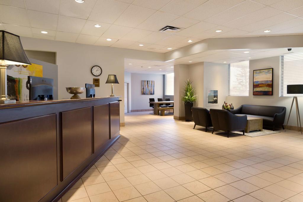 Travelodge Calgary Macleod Trail Esterno foto