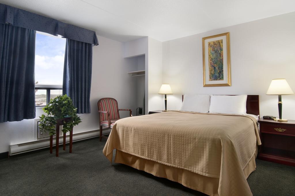 Travelodge Calgary Macleod Trail Esterno foto