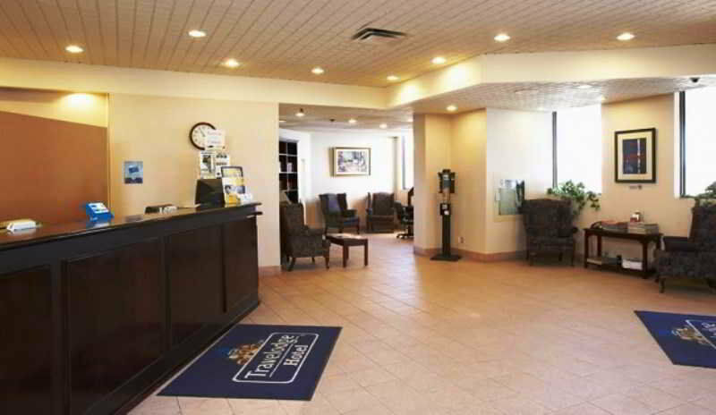 Travelodge Calgary Macleod Trail Esterno foto